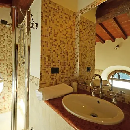 Madonna Della Sanita Sleeps 14 With Pool And Wifi וילה